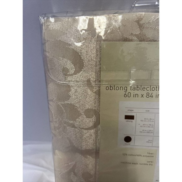 Classic Home Ivory/Gold cloth tablecloth 60x84 oblong Traditional Holiday - Picture 6 of 6